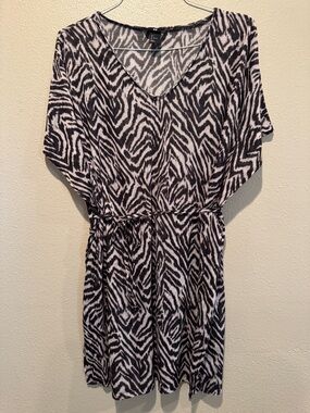 H&M Black & White Zebra-Print Swim Coverup
